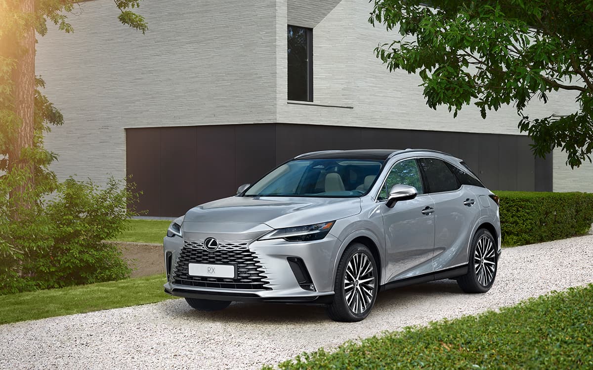 Khuyến mãi Lexus